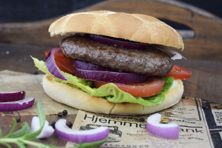 Kanda homestyle pepperburger  48x150g